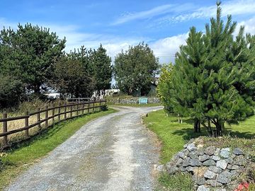 Access to the site