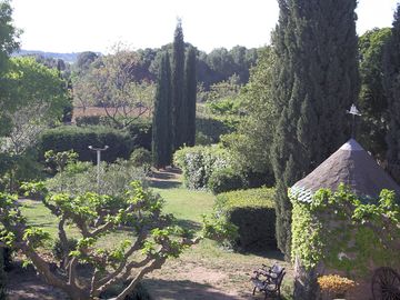 Extensive gardens