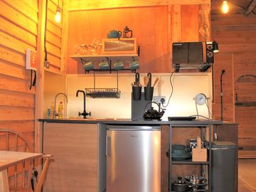 Kitchen facilities