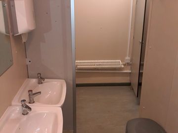 Gents toilet
