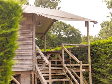 Cabane lodge exterior