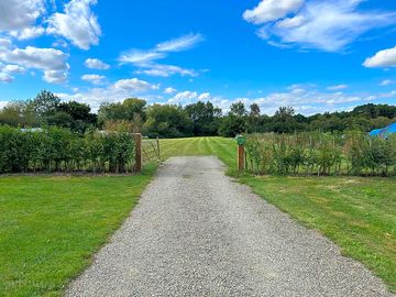 Entrance to the l field