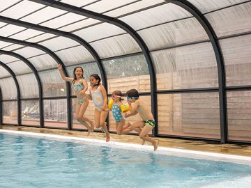 Covered pool