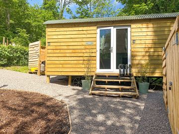 Exterior of Daisy
