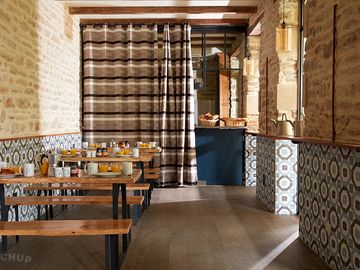 Breakfast room