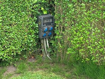 Electric hook up