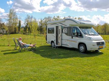 Campervans welcome on the pitches