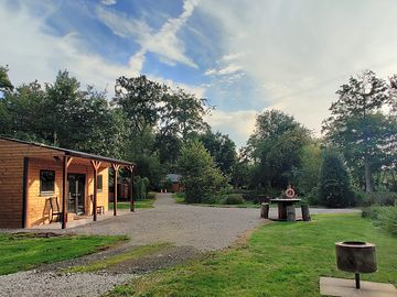 Kingfisher cabin