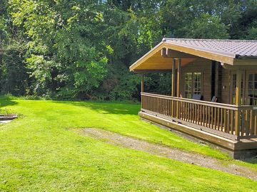 River birch verandah with direct lake views