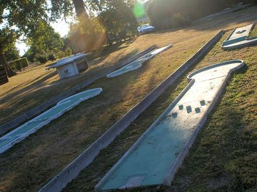 Mini golf
