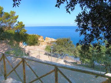 Pitches overlooking the sea