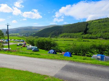 Non-electric pitches