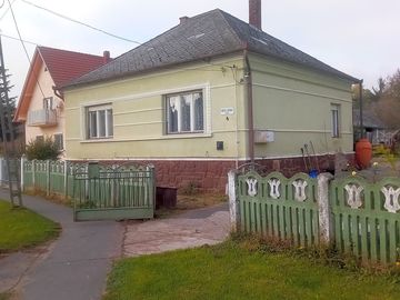 House next to the site