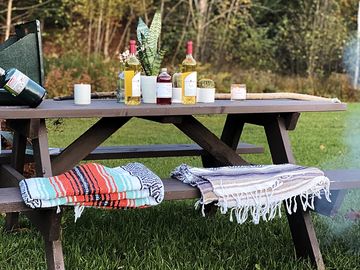 Outdoor meals