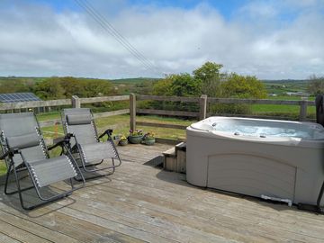 Hmmm, lounger or hot tub?