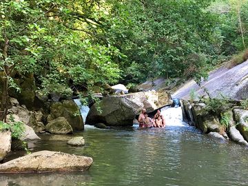 River five minutes' walk away for a cool dip