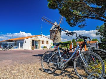 Bike hire available