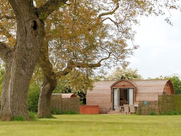 Lodge with a hot tub