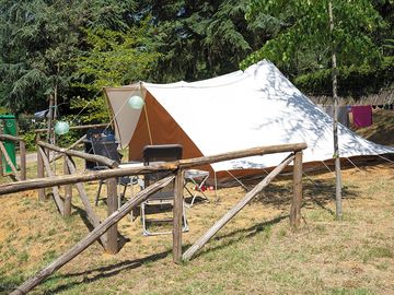 Tent pitch