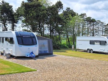 Fully-serviced gravel touring pitch