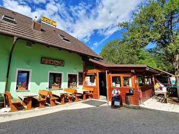 The restaurant