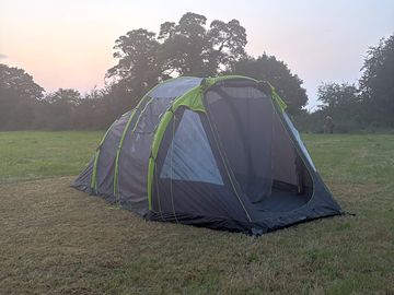 Tent pitch
