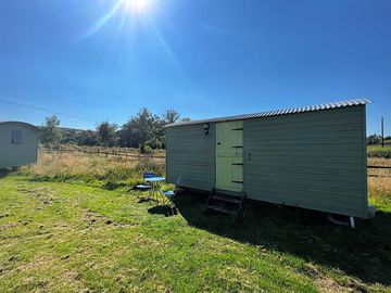 Chartreuse shepherd's hut