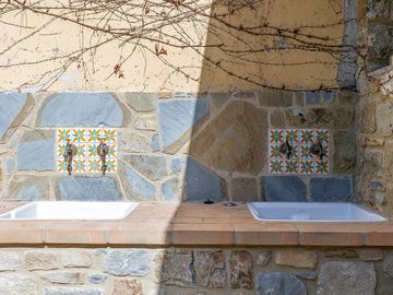 Washbasin