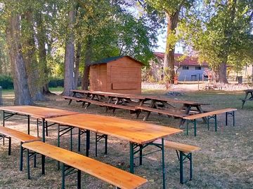 Eating area shaded by trees