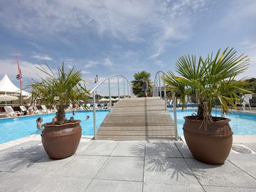 The swimming pool and the small bridge