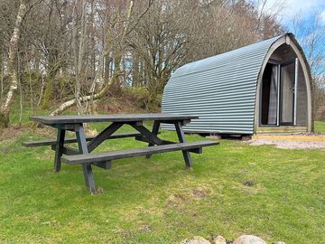 Larch stop over pod