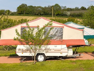 Trailer tent