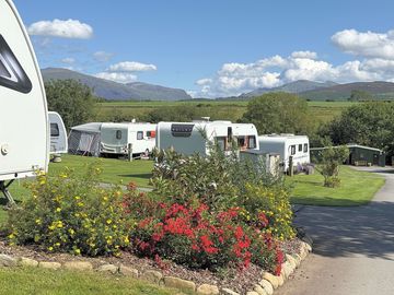 Views of yr wyddfa