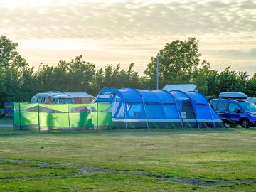 Tent pitch