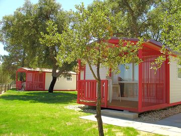 Mediterrâneo lodges surrounded by trees