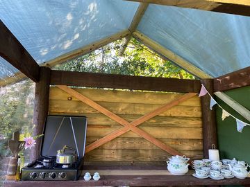 Private outdoor diner