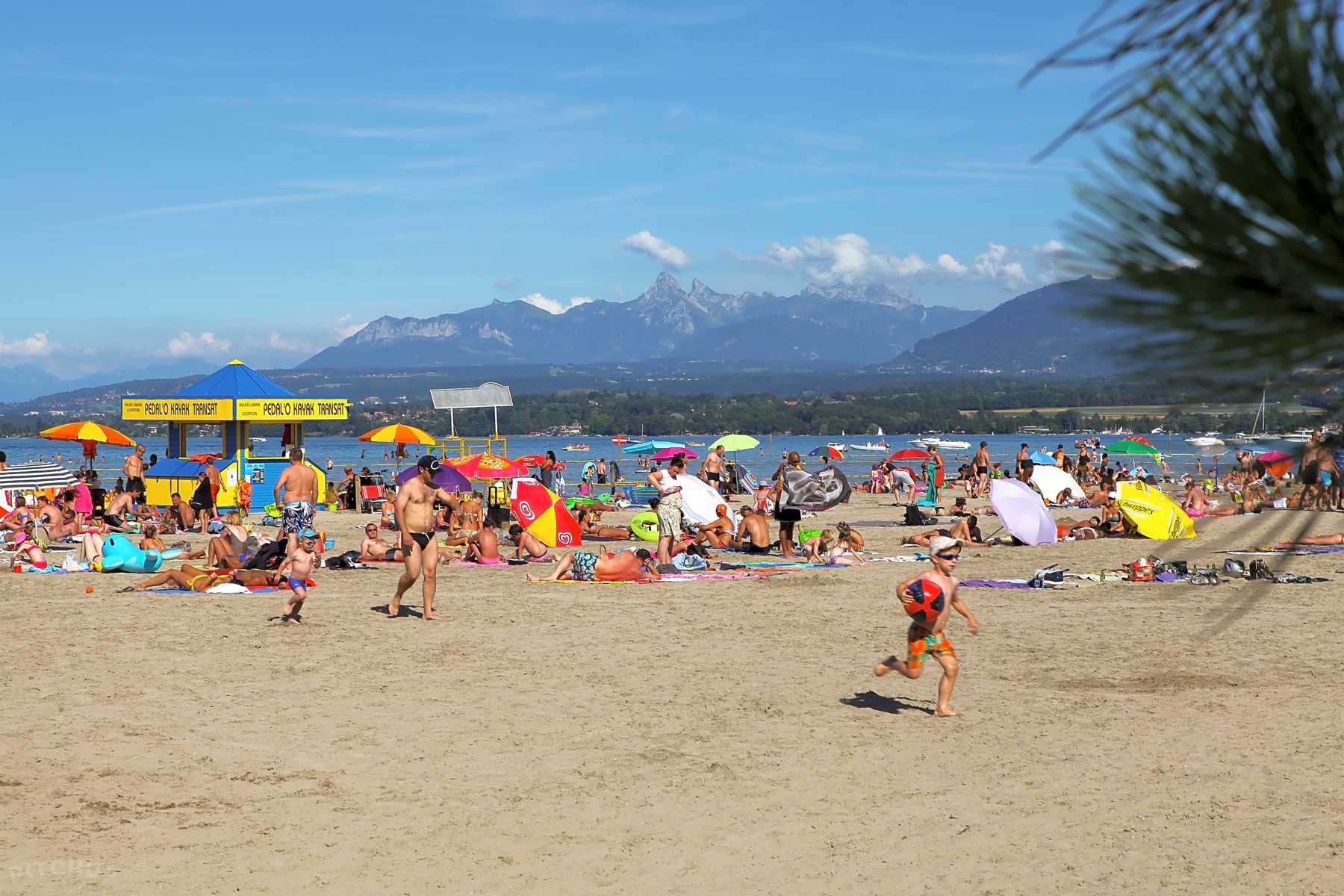 Camping La Pourvoirie Des Ellandes Excenevex Updated 2020