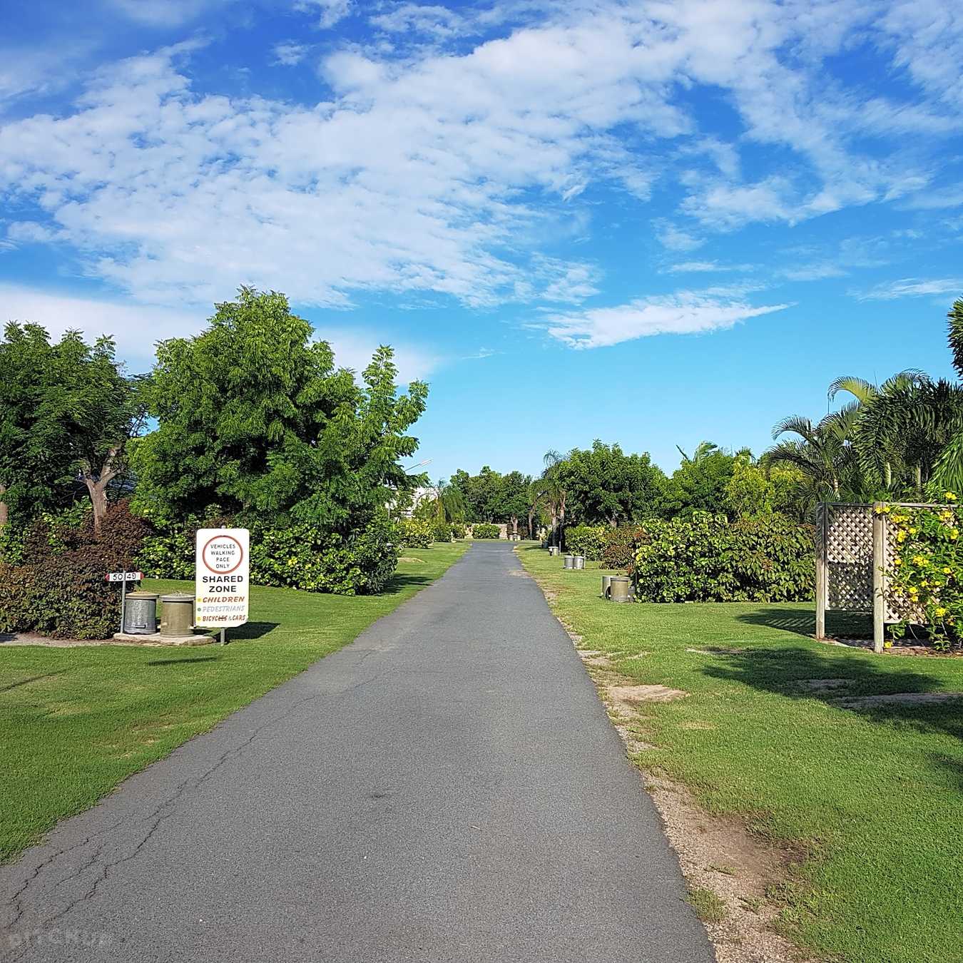 Queens Beach Tourist Village Bowen Pitchup