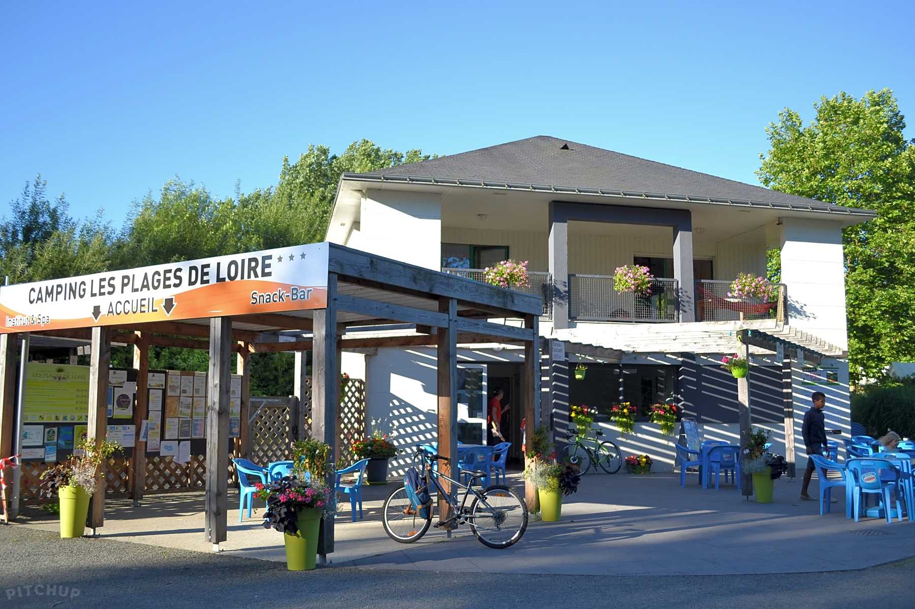 Camping Les Plages De Loire Rochefort Sur Loire Updated 2020