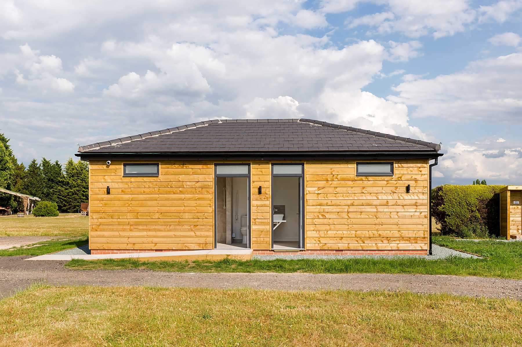 Bowbrook Caravan And Camping Pershore Updated 2020 Prices Pitchup