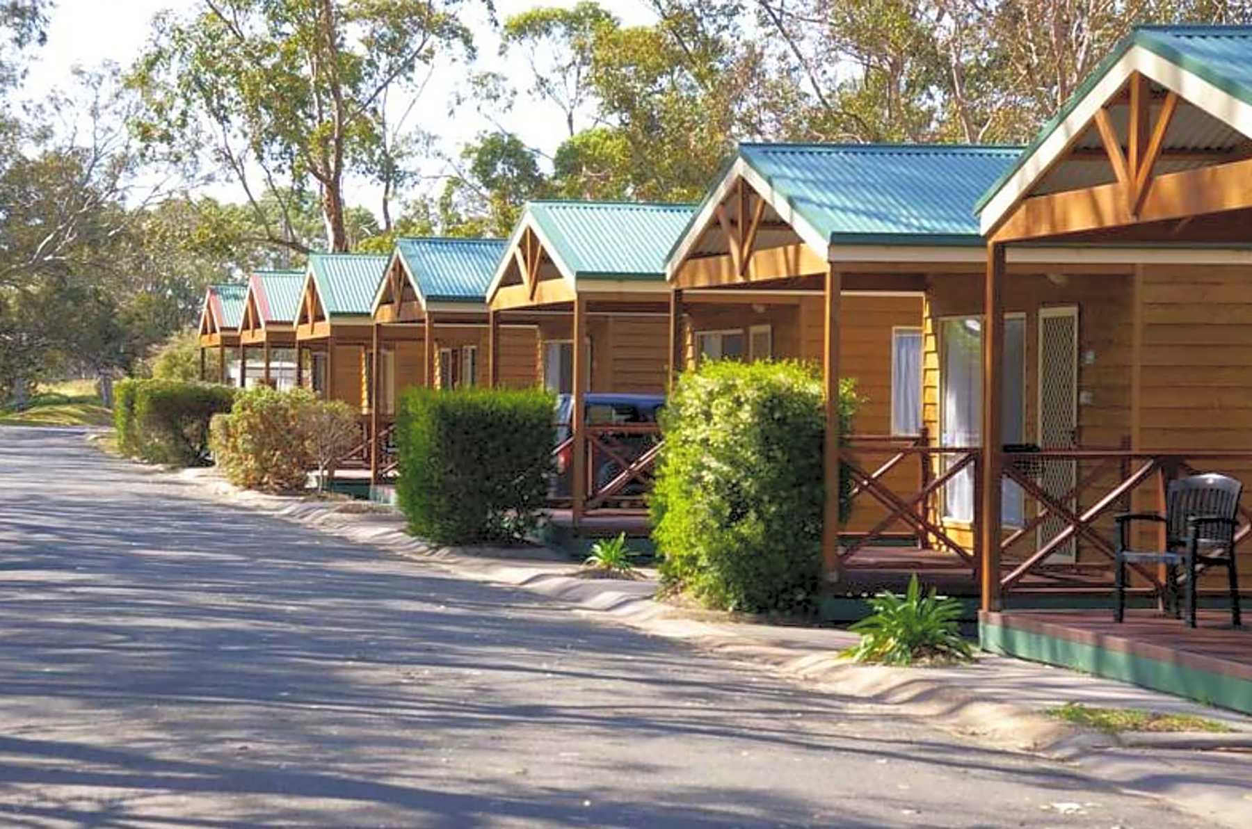 Lake Fyans Holiday Park Lake Fyans Pitchup