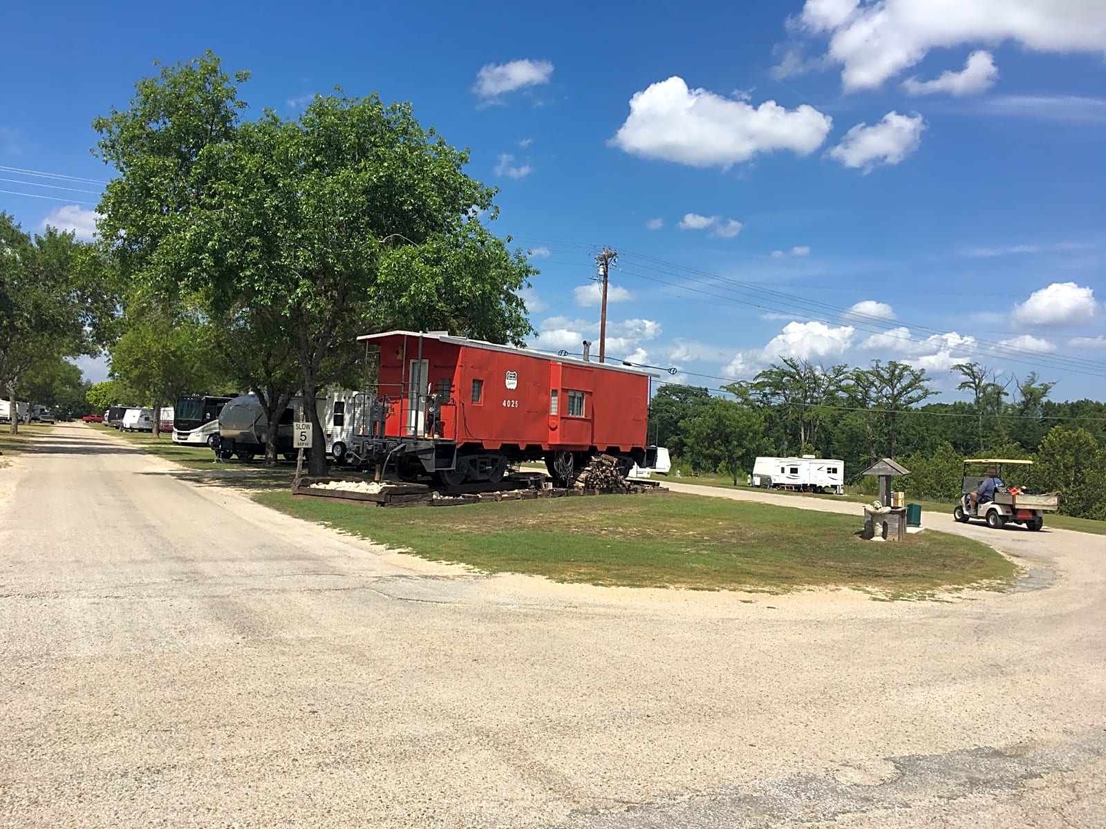 Pioneer River Resort, Bandera Pitchup® Pioneer River Resort, Bandera Pitchup®