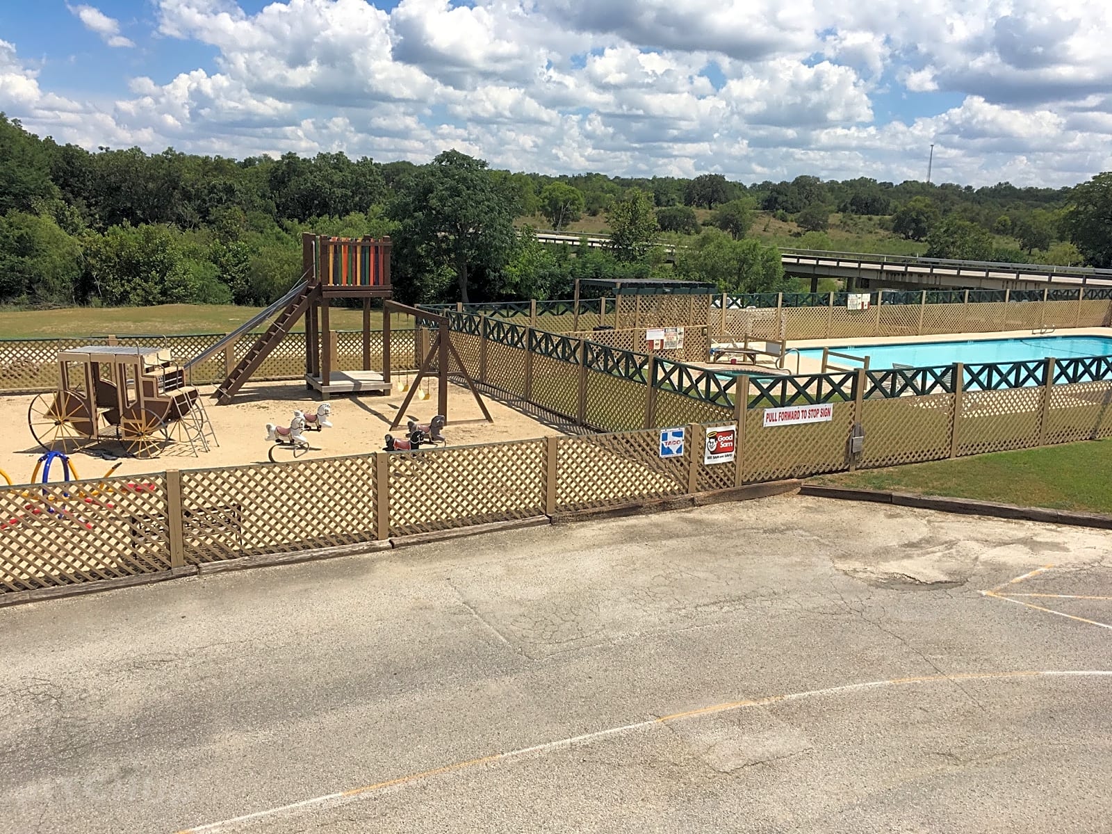 Pioneer River Resort, Bandera Pitchup® Pioneer River Resort, Bandera Pitchup®