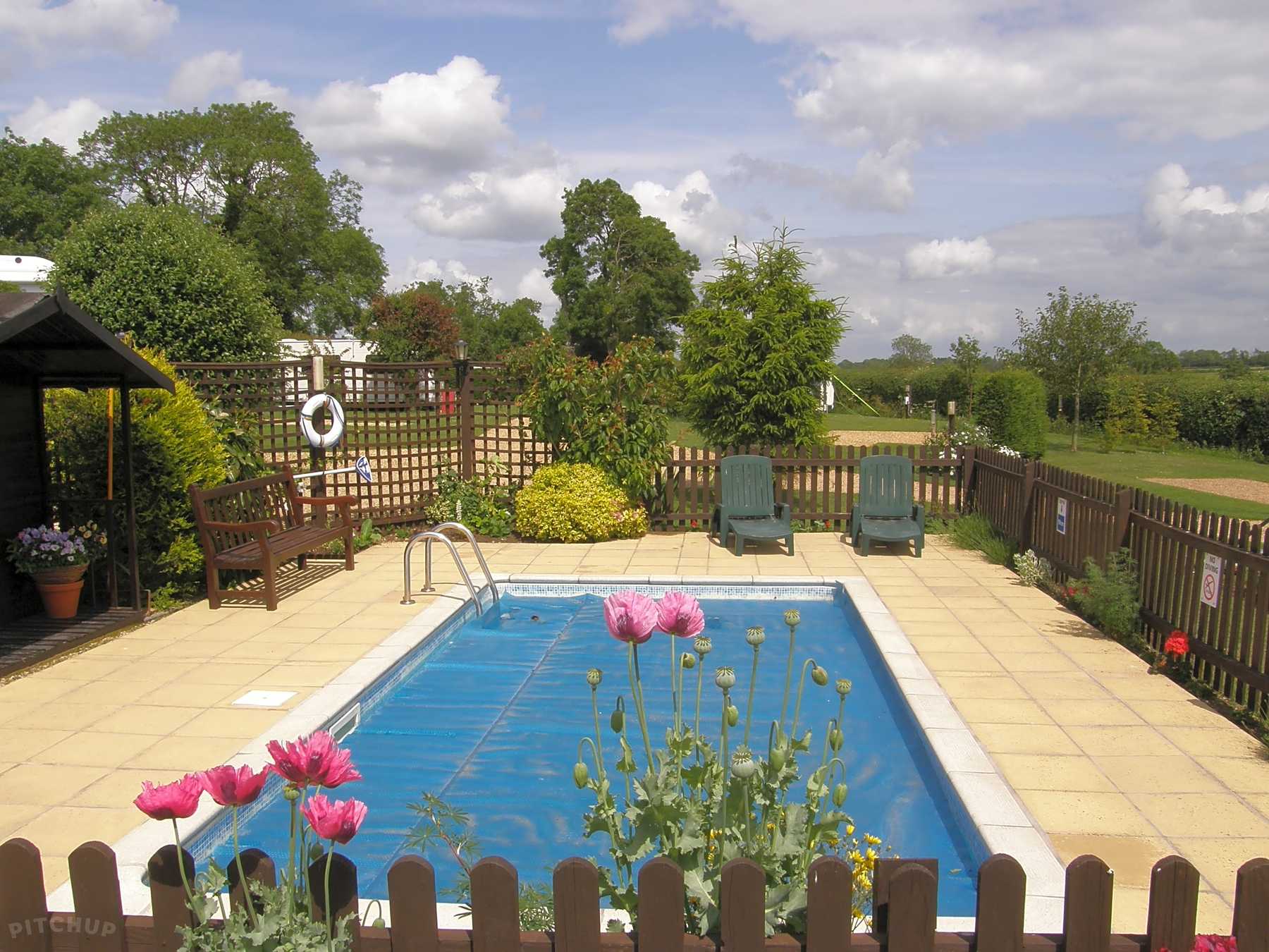 Greendale Farm Caravan Camping Park Oakham Pitchup