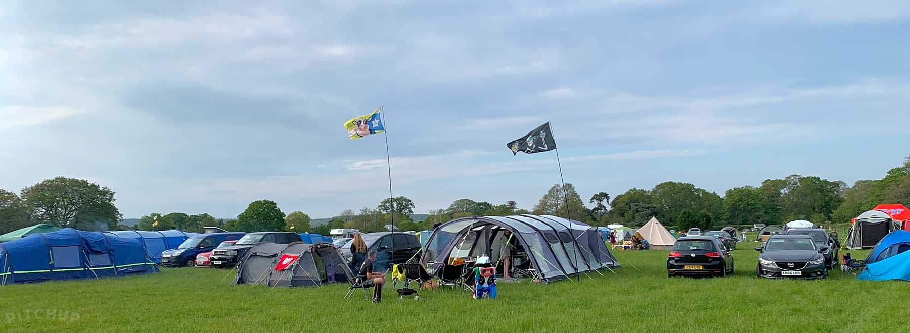 The Walled Garden Campsite Moreton Updated 2021 Prices Pitchup