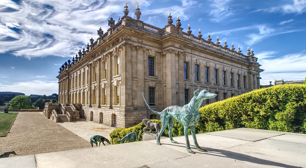 Chatsworth House (Greenbanks/Pixabay)