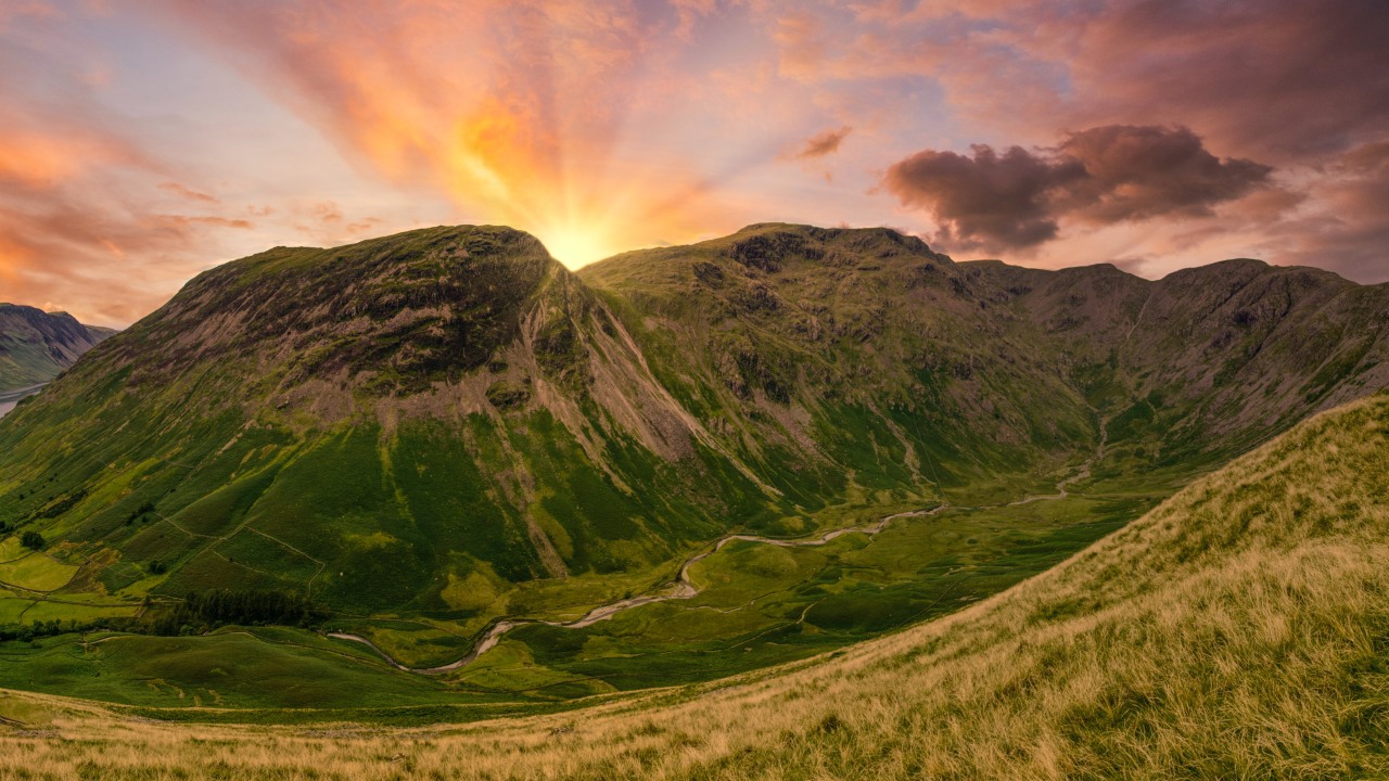 Simply spectacular views in the Lake District National Park (Ian Kelsall on Unsplash) Simply spectacular views in the Lake District National Park (Ian Kelsall on Unsplash)