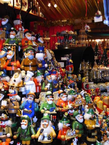 Gnome(s) from home. At the Frankfurt Christmas Market, Birmingham. Pic by Chris Allen.