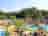 Camping Paradis Le Pearl: Pool and sun deck