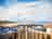 Camping Derby Loredo: View of chalet and beach